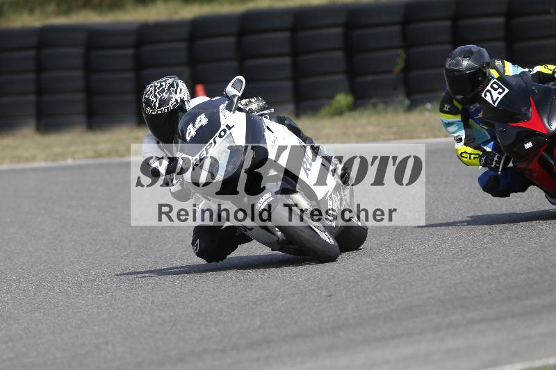 /37 09.08.2026  Pluess Motosport ADR/Einsteiger/44